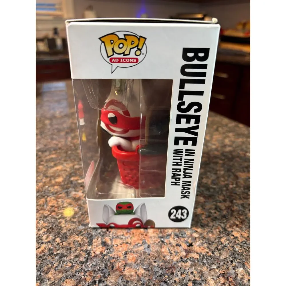 Funko Pop! 243 Teenage Mutant Ninja Turtles & Target Bullseye Dog in Ninja Mask - Picture 3 of 8